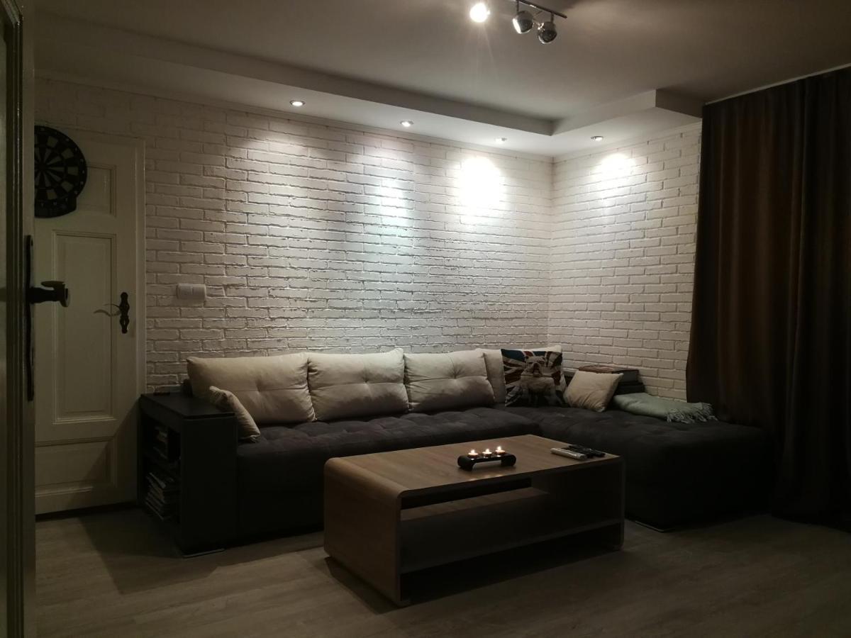 Къща За Гости Casa Blanca Villa Targovishte  Eksteriør billede